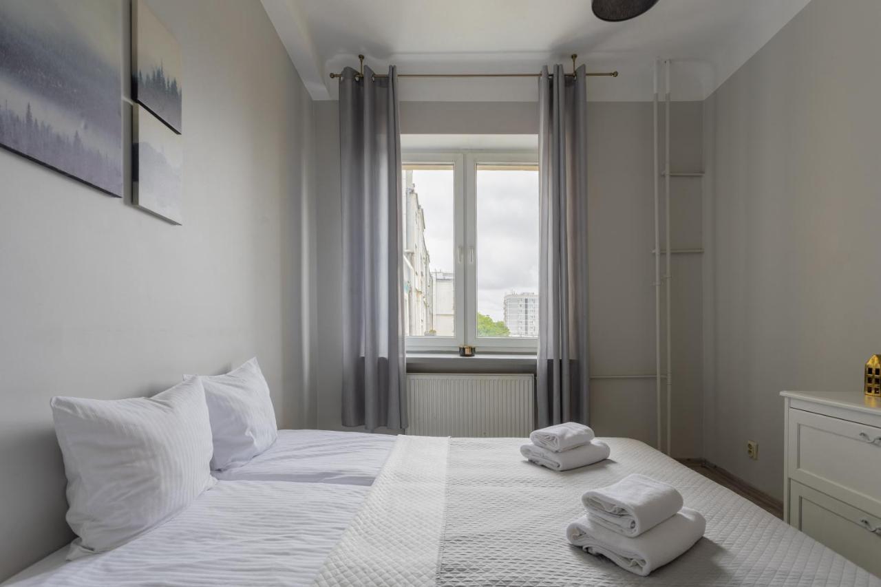 Apartment Close- Ga - Big And Bright In Location&marszalkowska Warsaw